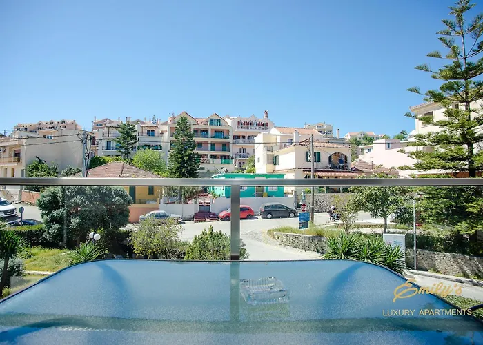 Emily's Luxury Lägenhet *