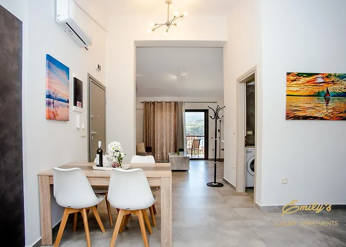 Lägenhet Emily's Luxury *