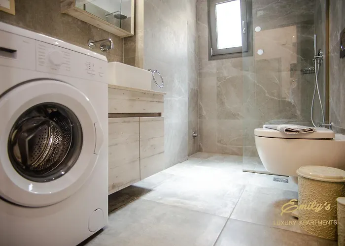 Emily's Luxury Lägenhet *