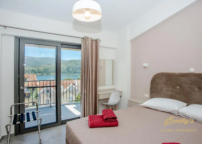 Lägenhet Emily's Luxury *