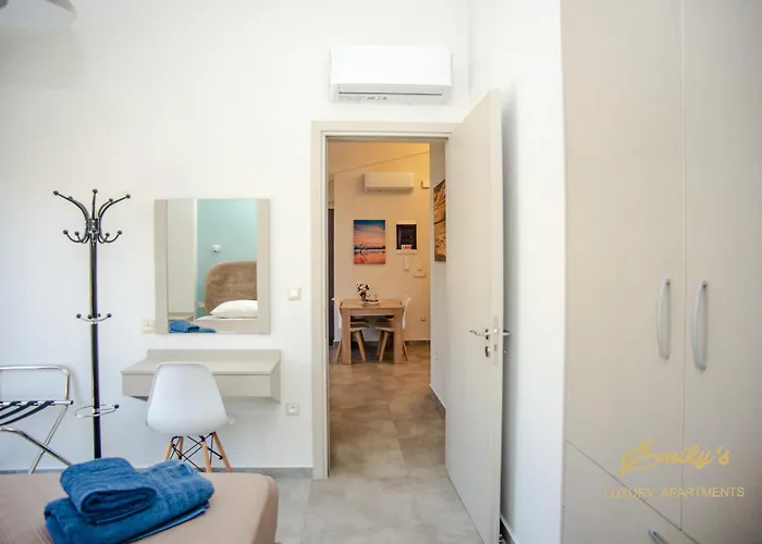 Lägenhet Emily's Luxury *