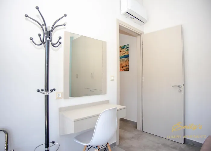 Emily's Luxury * Argostoli (Kefalonia)