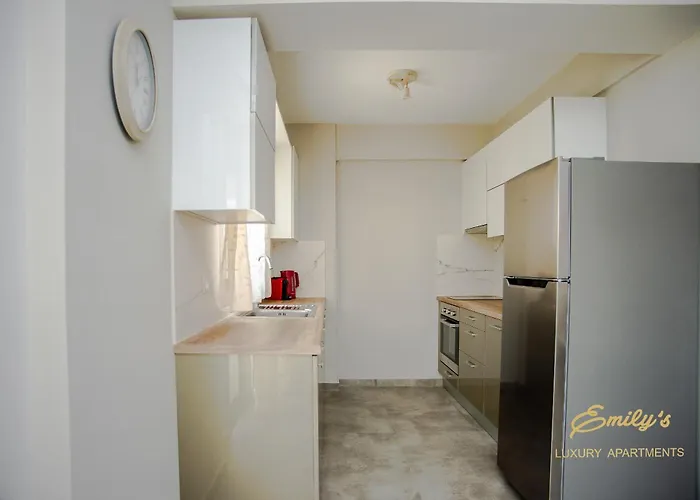 Emily's Luxury Lägenhet