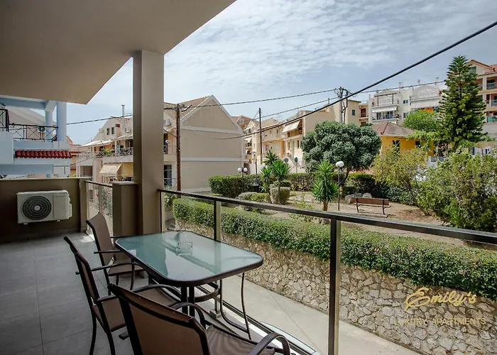 Lägenhet Emily's Luxury