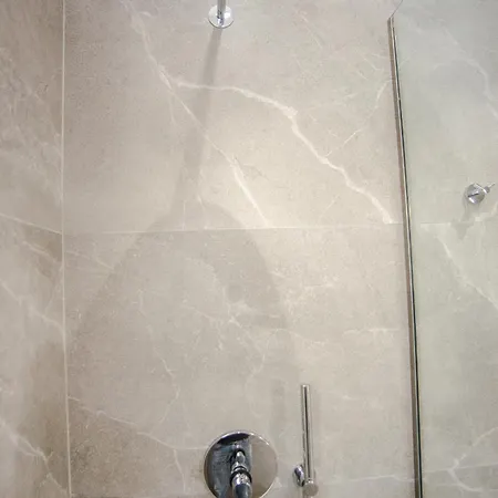 Emily's Luxury Apartment