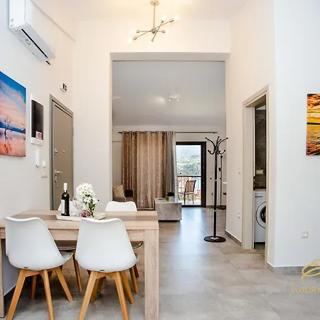 Apartment Emily's Luxury *