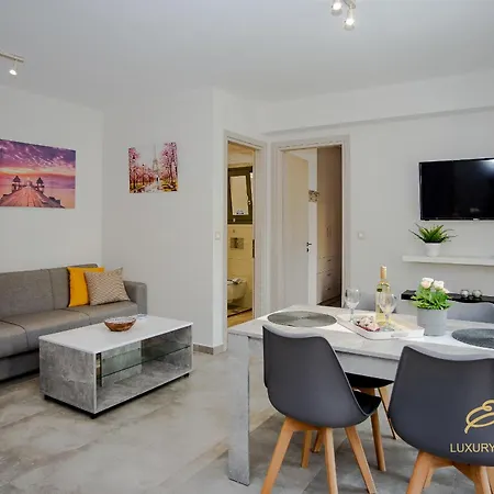 Emily's Luxury Apartment Argostoli (Kefalonia)