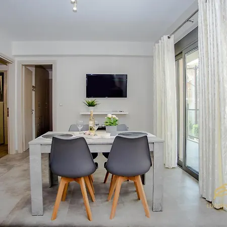 Emily's Luxury * Argostoli (Kefalonia)