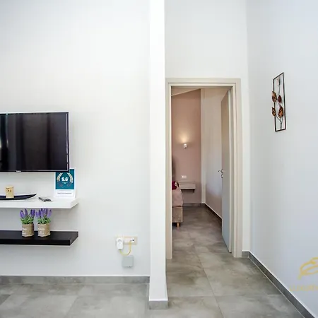 Emily's Luxury Apartment *